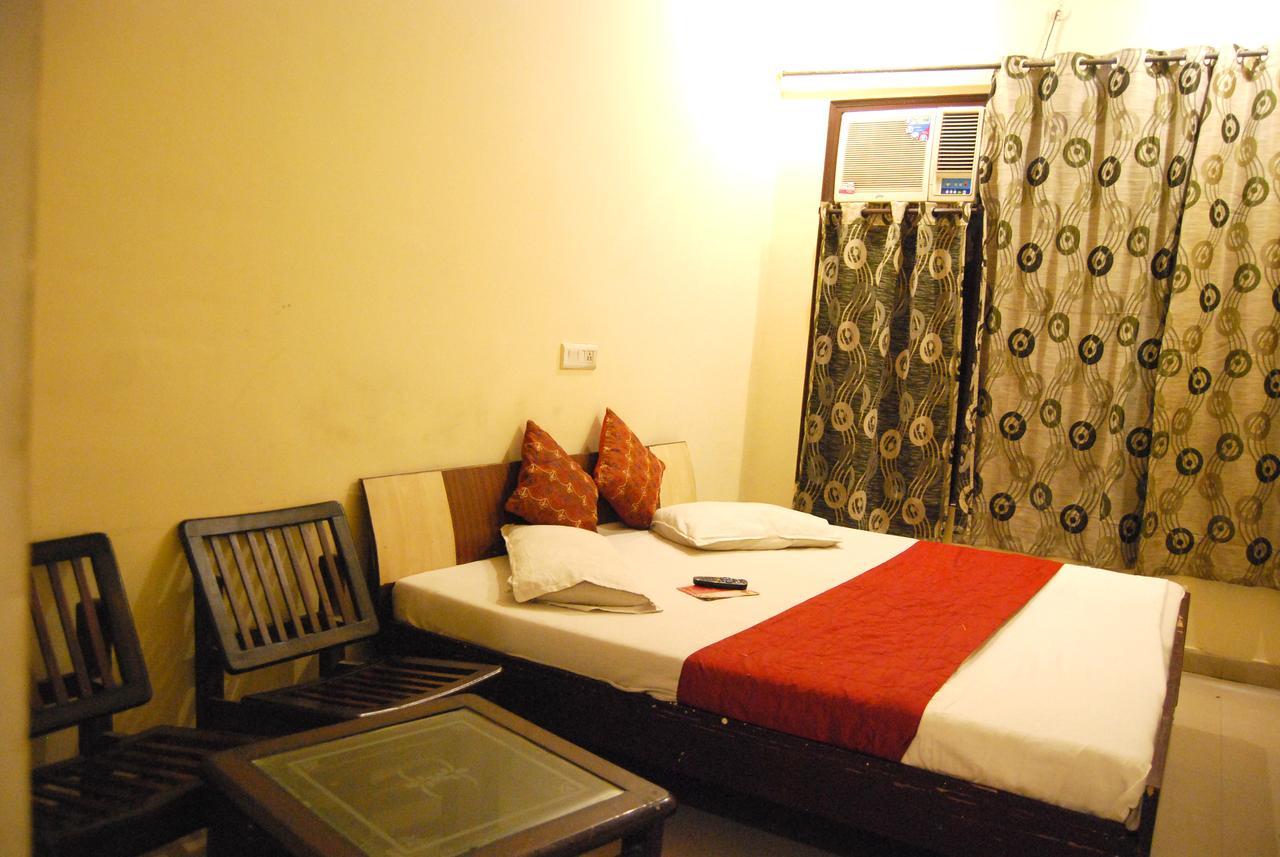 Hotel Kk Residency Chandīgarh Exterior foto
